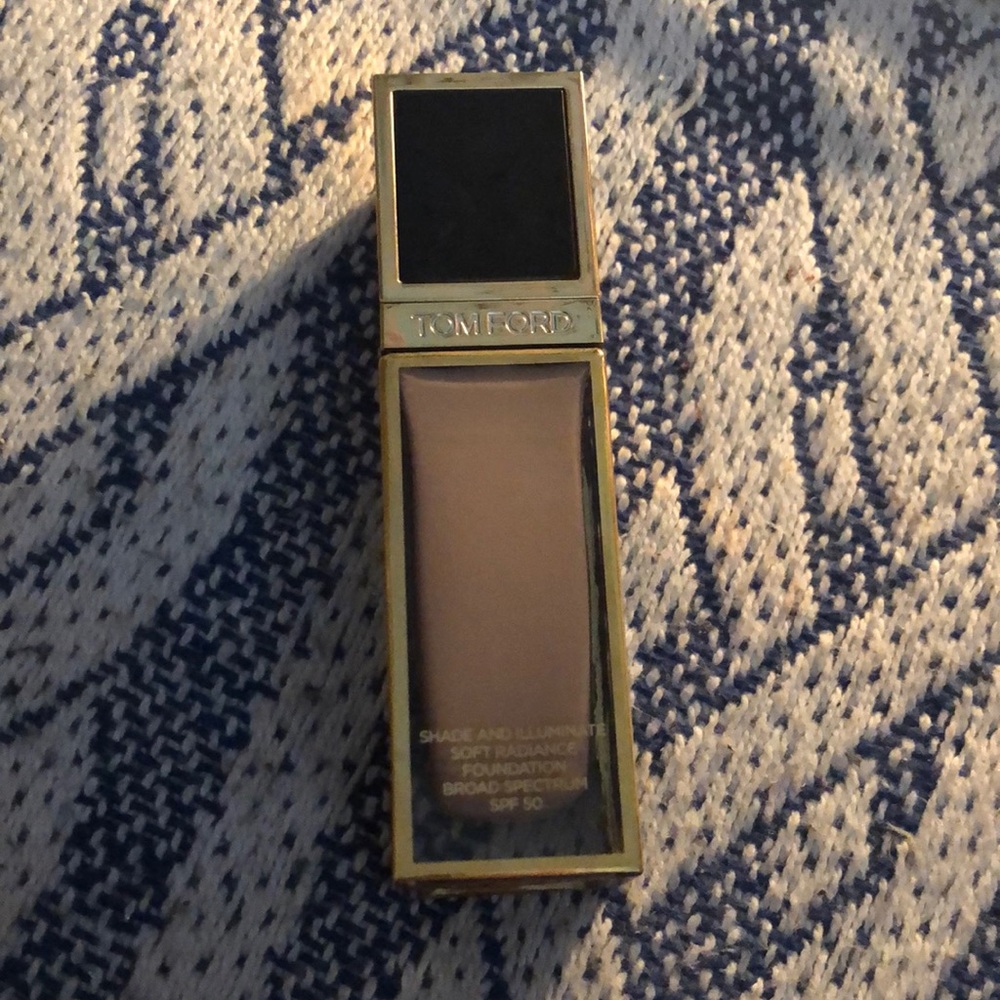 Tom Ford Soft Radiance Foundation